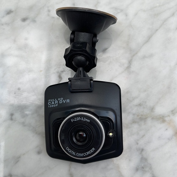 1080 P car recordings DVR dash camera - Picture 2 of 8